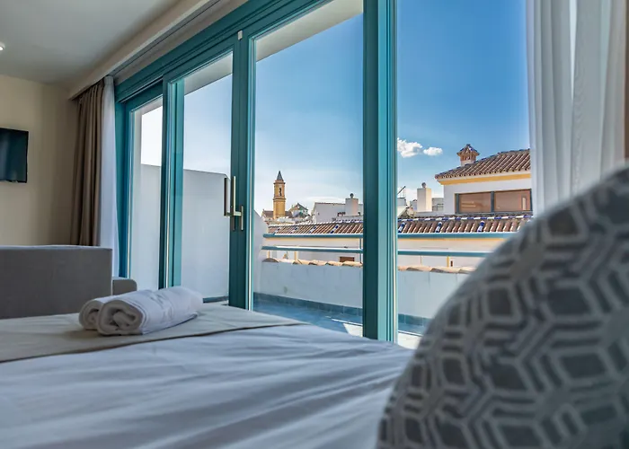 فندق Boutique La Brisa Del Mar إِستيبونا