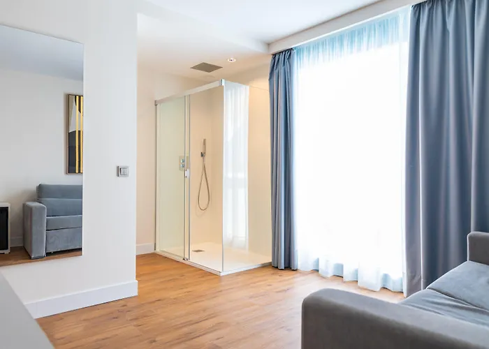 فندق Boutique La Brisa Del Mar 3*